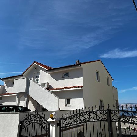 Arija 1 Apartment Сен Екстериор снимка